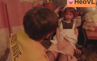 Phát hiện em đồng nghiệp làm gái gọi, thanh niên lợi dụng tống tình em ấy